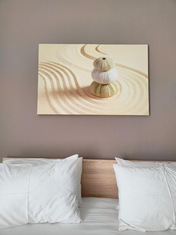 Aelia Rooms & Apartments イオス島 チョーラ エクステリア 写真